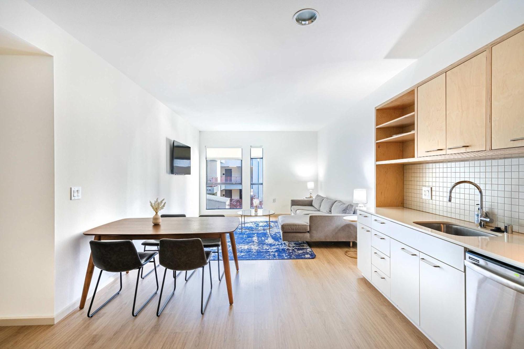 New 2br Hollywood Opulent Oasis Retreat Apartamento Los Ángeles