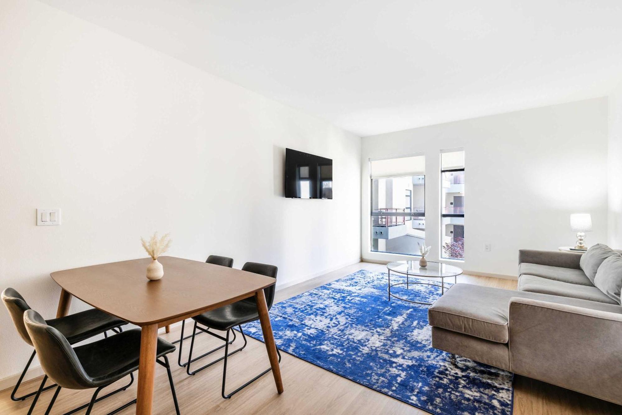 Apartamento New 2br Hollywood Opulent Oasis Retreat
