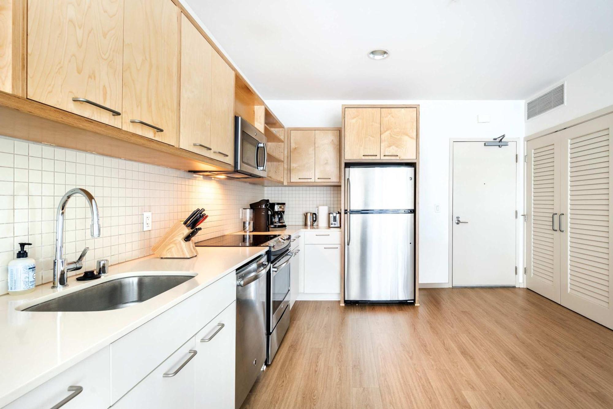 New 2br Hollywood Opulent Oasis Retreat Los Ángeles