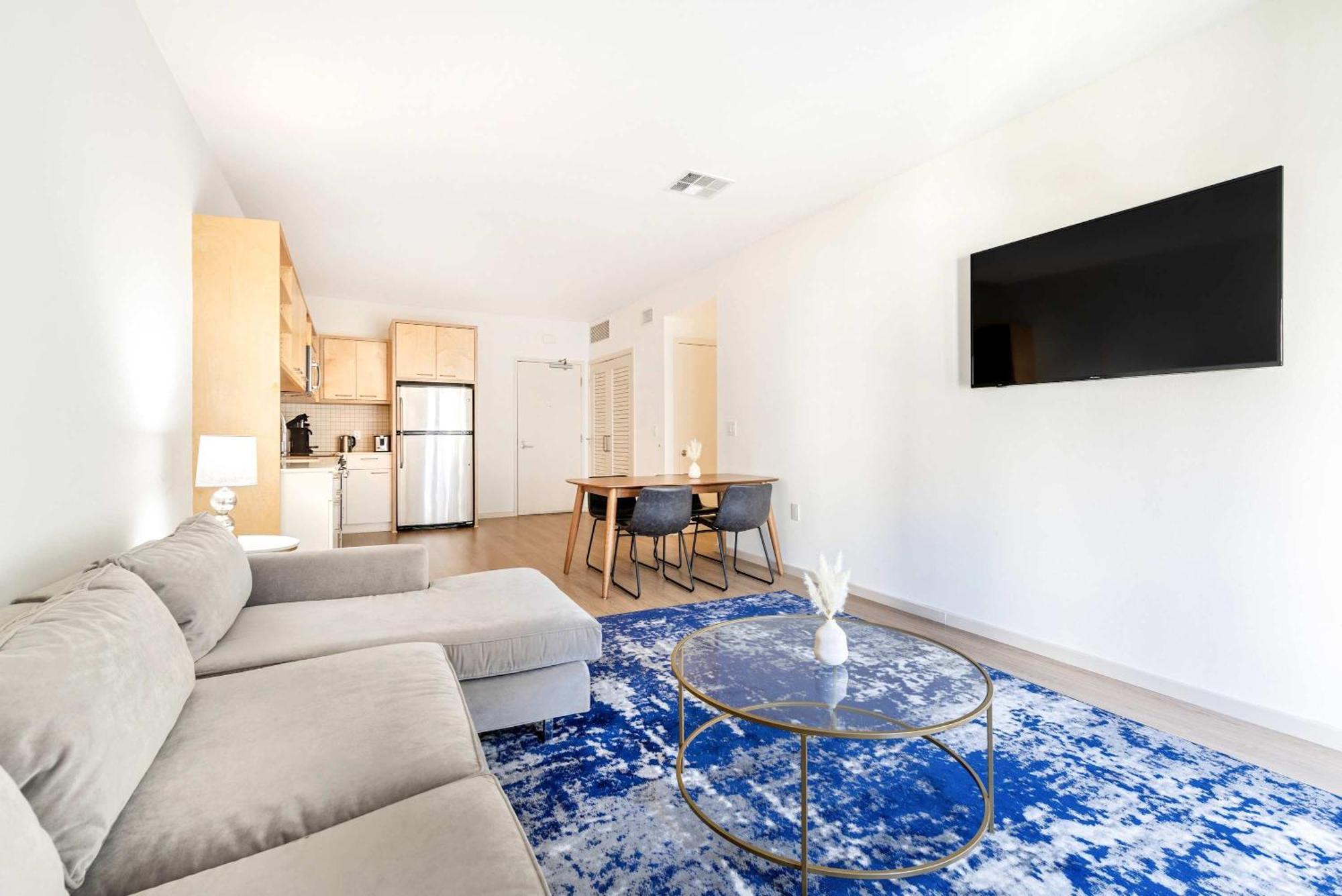 Apartamento New 2br Hollywood Opulent Oasis Retreat